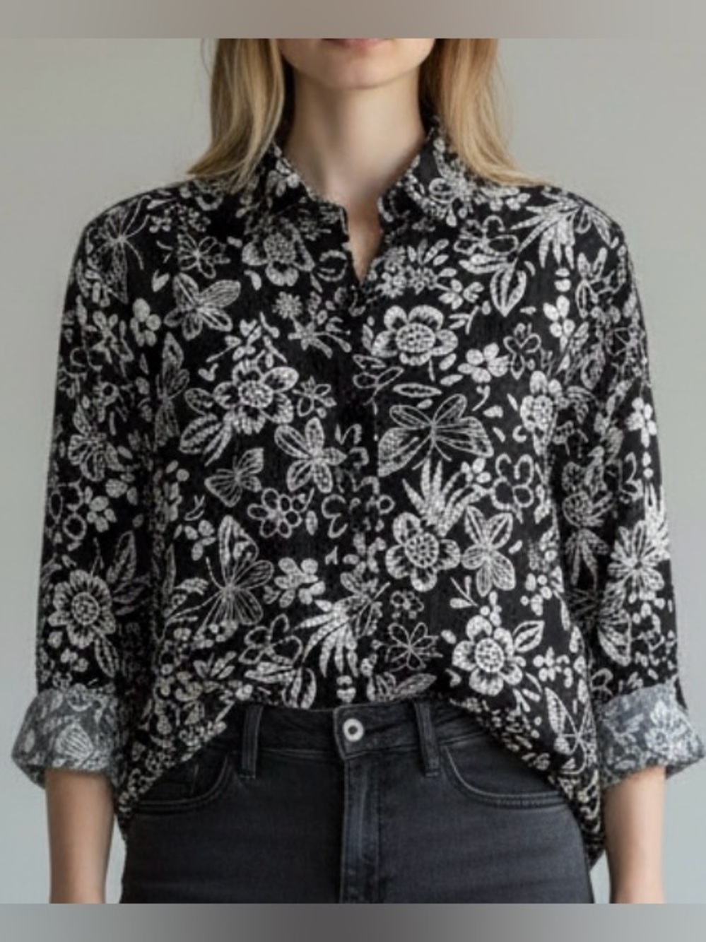 Appleseed's Black and White Floral Button Down Shirt